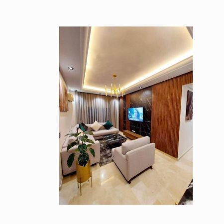 Modern Apartment Opposite The Hassan2 Mosque, Very Well Equipped And Stylish, 85 M2 With Gym And Direct Sea View With Underground Garage , Prohibits Unmarried Couples Of Arab Origin Casablanca Kültér fotó