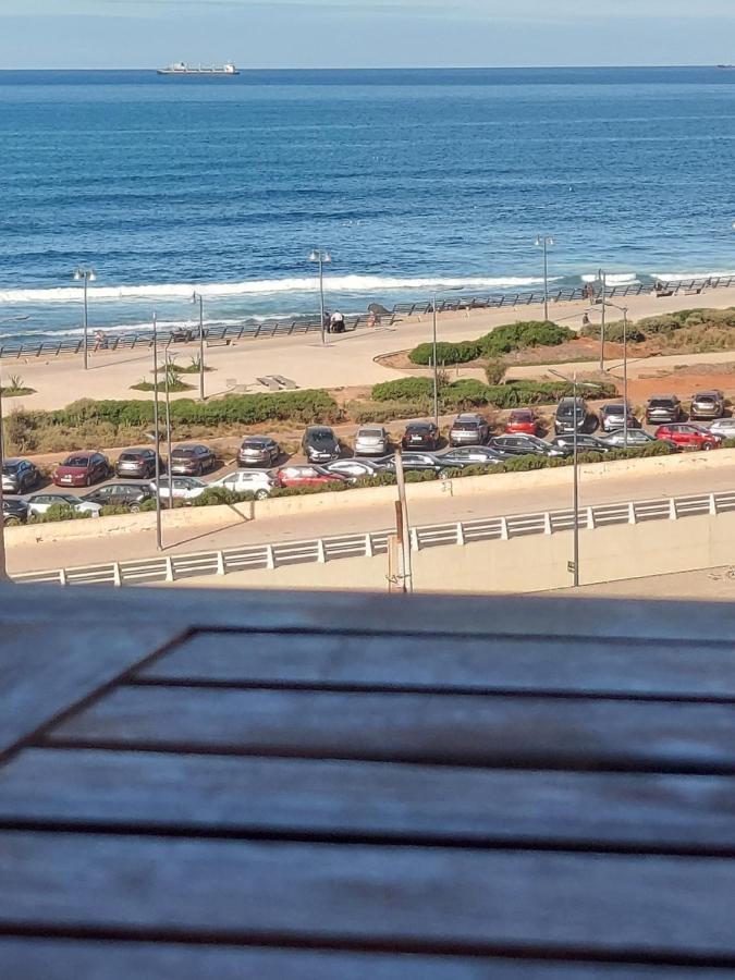 Modern Apartment Opposite The Hassan2 Mosque, Very Well Equipped And Stylish, 85 M2 With Gym And Direct Sea View With Underground Garage , Prohibits Unmarried Couples Of Arab Origin Casablanca Kültér fotó