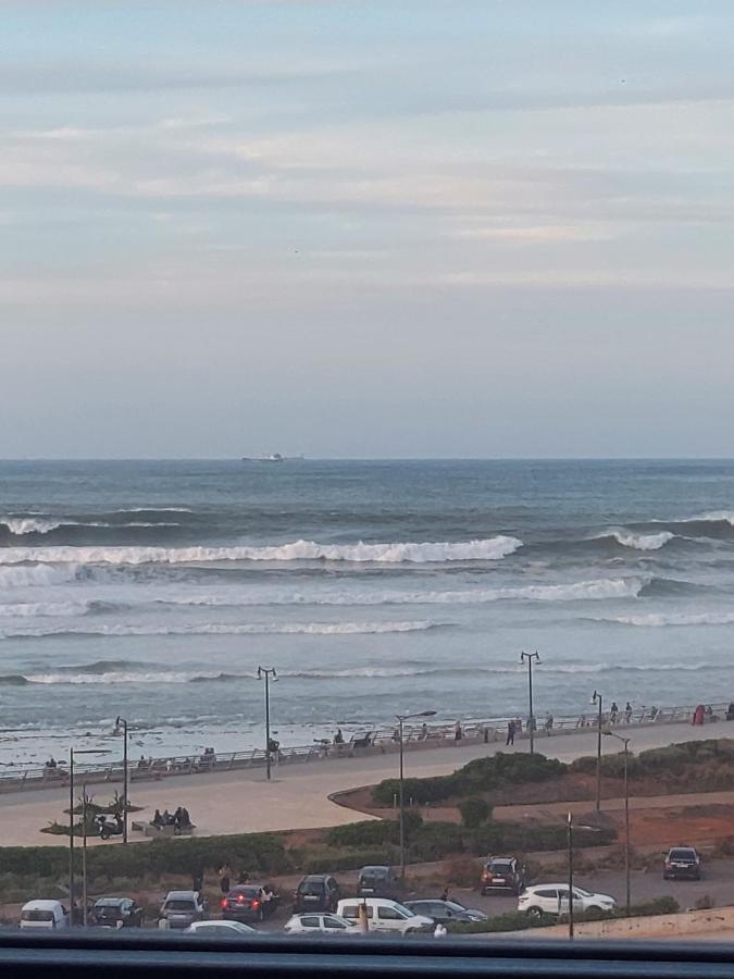 Modern Apartment Opposite The Hassan2 Mosque, Very Well Equipped And Stylish, 85 M2 With Gym And Direct Sea View With Underground Garage , Prohibits Unmarried Couples Of Arab Origin Casablanca Kültér fotó