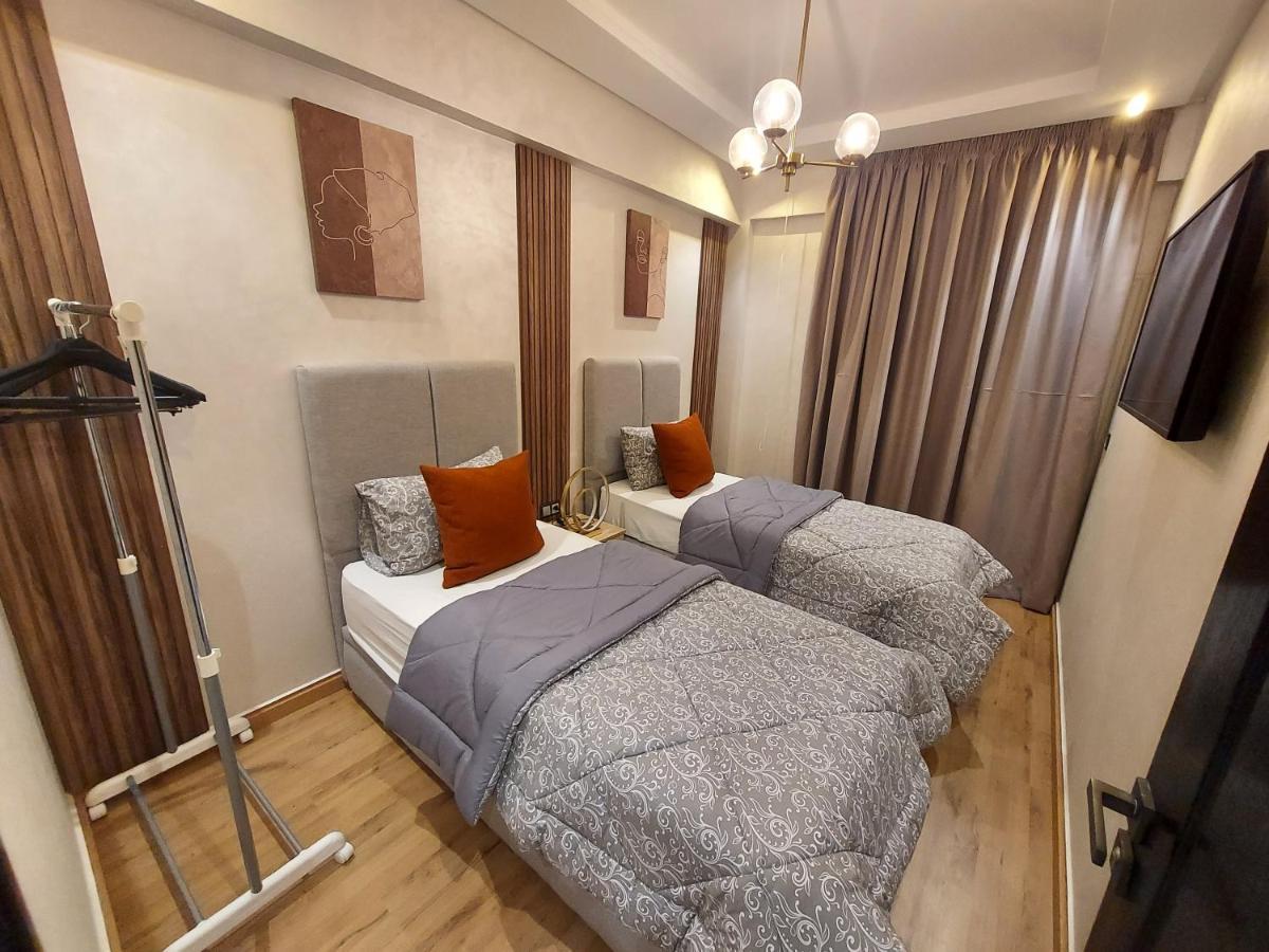 Modern Apartment Opposite The Hassan2 Mosque, Very Well Equipped And Stylish, 85 M2 With Gym And Direct Sea View With Underground Garage , Prohibits Unmarried Couples Of Arab Origin Casablanca Kültér fotó