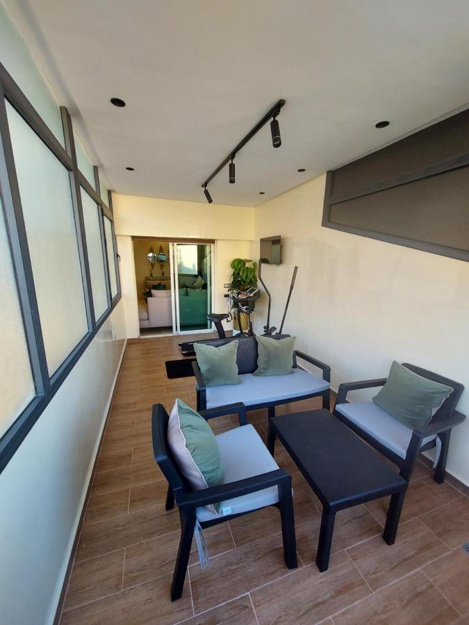 Modern Apartment Opposite The Hassan2 Mosque, Very Well Equipped And Stylish, 85 M2 With Gym And Direct Sea View With Underground Garage , Prohibits Unmarried Couples Of Arab Origin Casablanca Kültér fotó