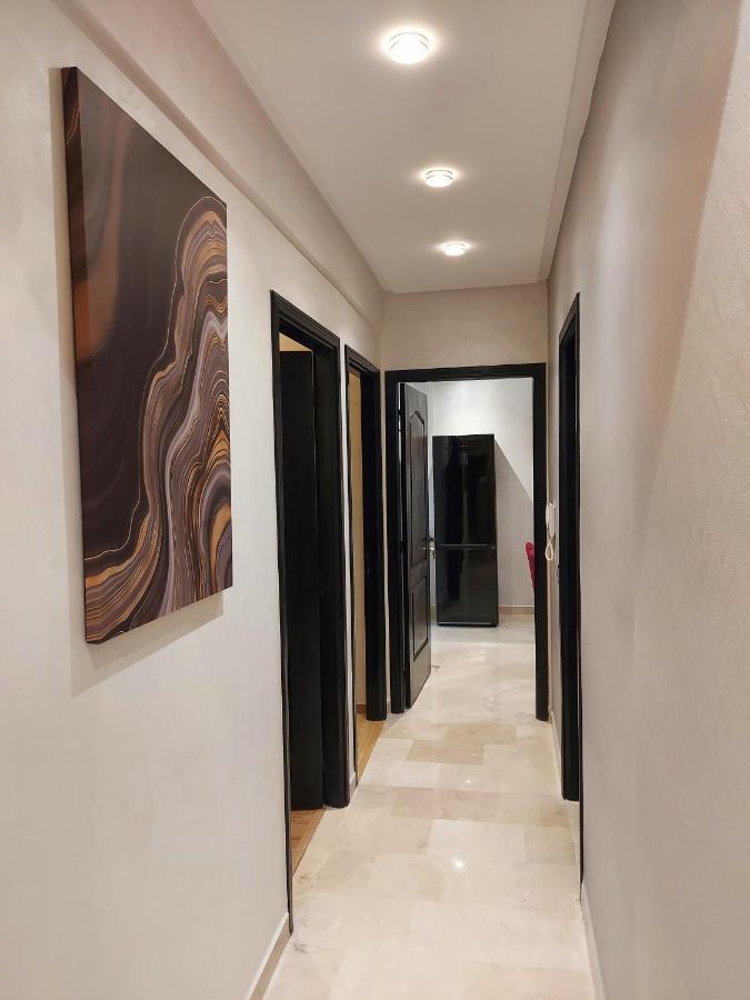 Modern Apartment Opposite The Hassan2 Mosque, Very Well Equipped And Stylish, 85 M2 With Gym And Direct Sea View With Underground Garage , Prohibits Unmarried Couples Of Arab Origin Casablanca Kültér fotó