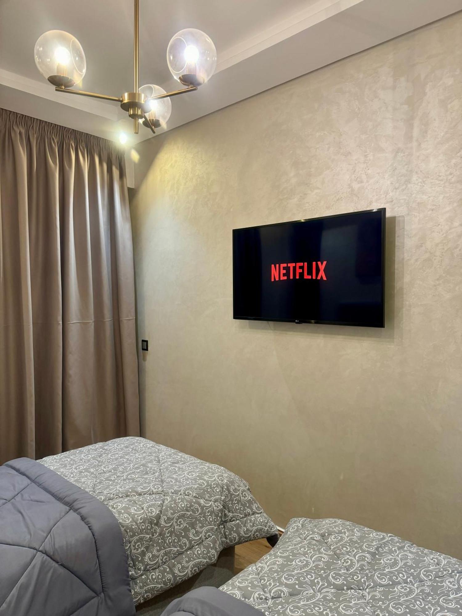 Modern Apartment Opposite The Hassan2 Mosque, Very Well Equipped And Stylish, 85 M2 With Gym And Direct Sea View With Underground Garage , Prohibits Unmarried Couples Of Arab Origin Casablanca Kültér fotó